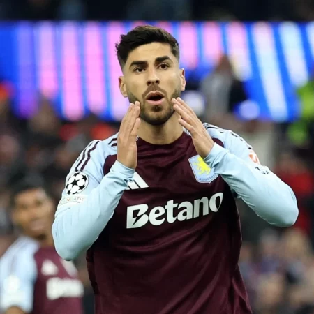 Aston Villa vỡ mộng