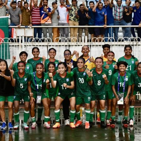 Địa chấn xảy ra ở vòng loại Asian Cup nữ