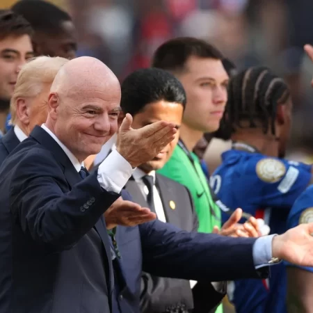 FIFA gây phẫn nộ khi làm sai luật ở chung kết Club World Cup