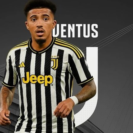 CĐV MU phẫn nộ trước mức giá Juventus trả cho Sancho_1
