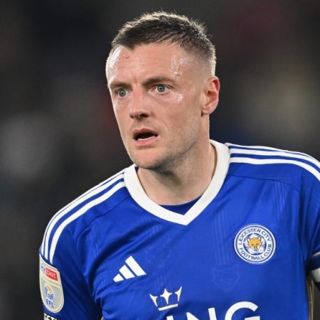 Bến đỗ bất ngờ cho Jamie Vardy