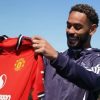 Phản ứng của Cunha khi lấy số áo từ Rashford