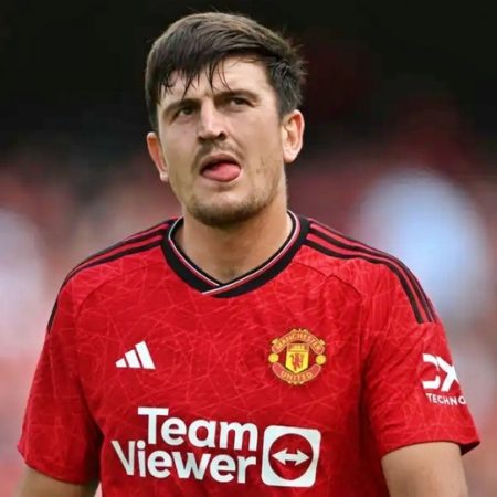 Foden, Maguire hốt bạc
