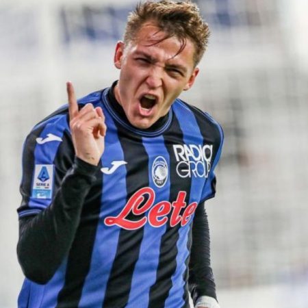 CLB Saudi Arabia chi 70 triệu euro mua tiền đạo hay nhất Serie A