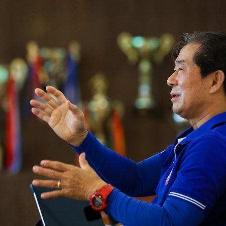 ‘Cầu thủ Việt Nam e dè trong việc tiếp nhận sự góp ý’_1