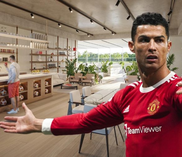 Carrington ‘lột xác’ sau lời chê của Ronaldo