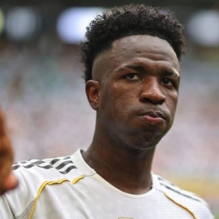 Real ra giá bán Vinicius_1